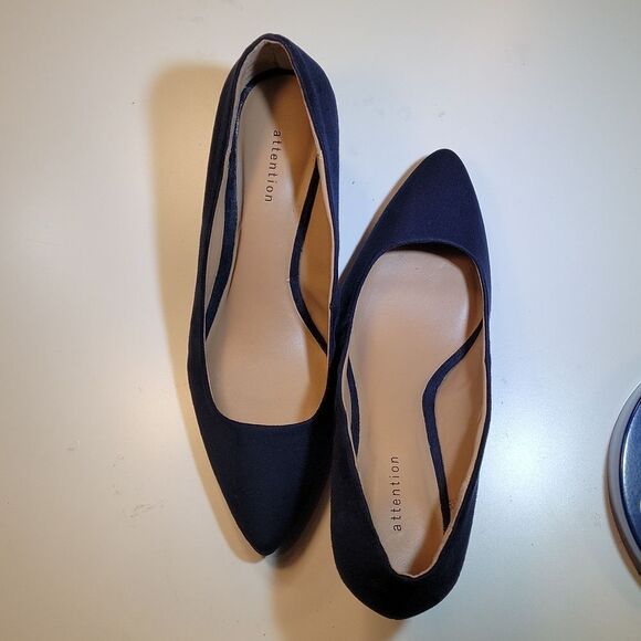 BRAND NEW ATTENTION ZOEY SUEDE POINTED TOE WOMEN"S LOW HEEL SHOES - Picture 5 of 15